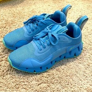 Reebok Women’s Zig Dynamica Sneaker